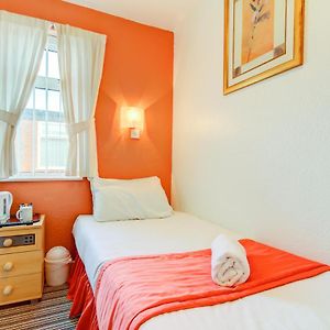 Budget Single Room